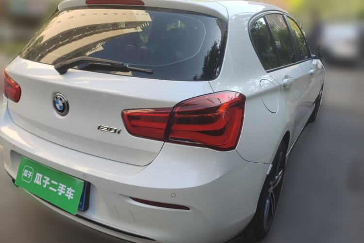 Used BMW 1 Series 2015 120i Sport Design Package Rear Right 45 Deg
