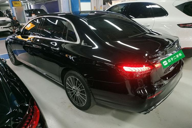 Used Mercedes-Benz E-Class 2023 Facelift E 260 L
