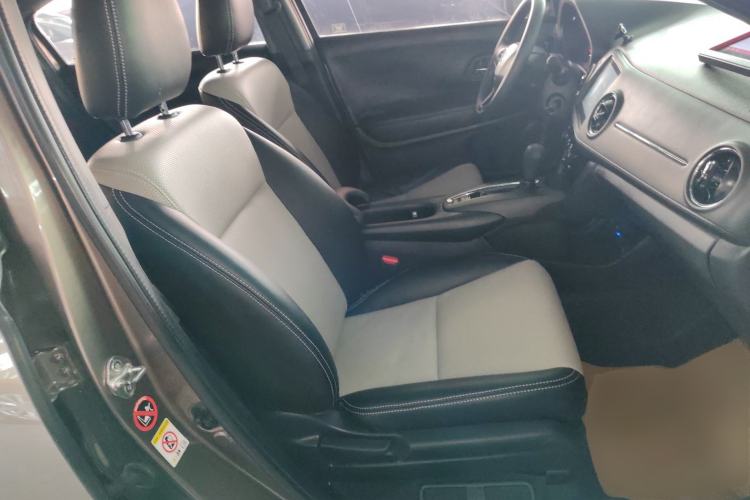 Used Honda XR-V 2015 1.5L LXi CVT Classic Edition Right Front Seat