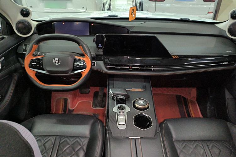 Used CHANGAN UNI-K iDD 2022 Blue Whale iDD 130km 1.5T Excellence Model