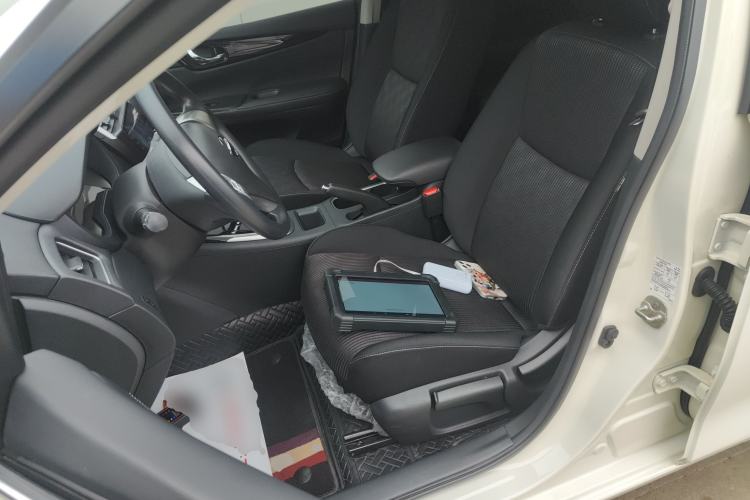 Used Nissan Tiida 2021 1.6L CVT Cool Edition