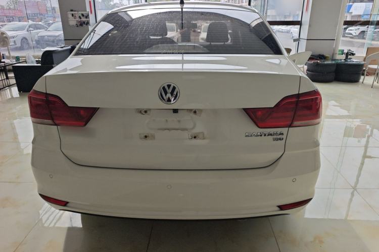 Used Volkswagen Santana 2016 1.6L Manual Comfort Edition Rear