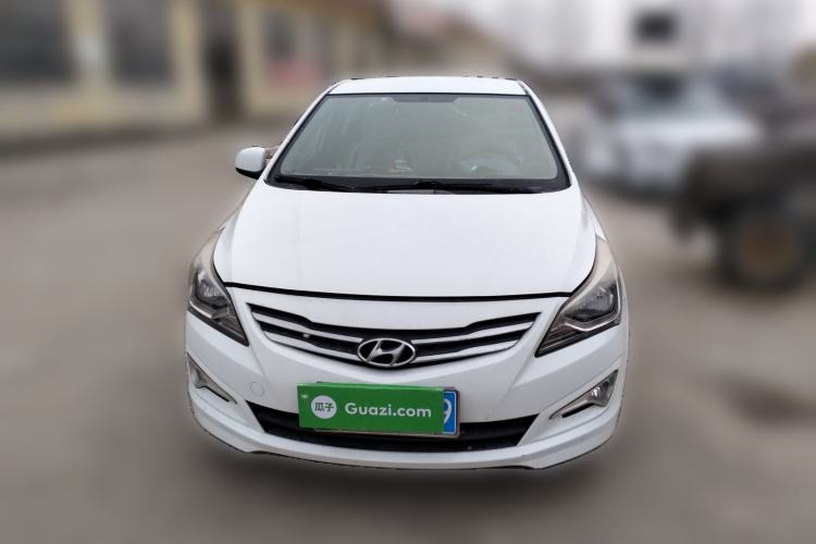 Used Hyundai Verna (older generation) 2014 1.4L Manual Smart GLS Trim