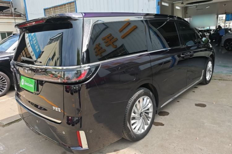 Used VOYAH Dream 2024 PHEV Extended-Range Premium Edition Rear Right 45 Deg