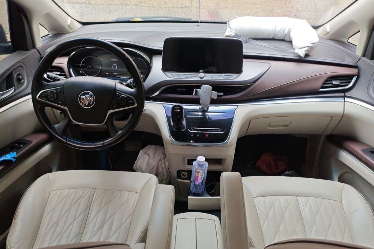 Used Buick GL8 2021 Land Cruiser Executive Class 652T Luxury Model