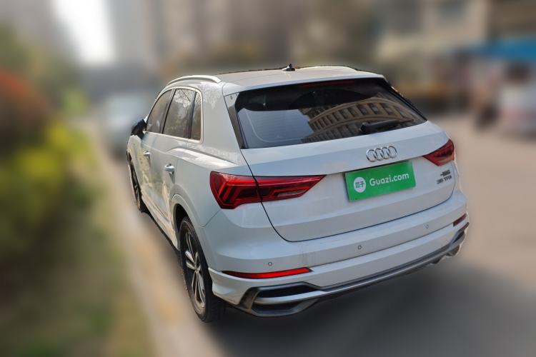 Used Audi Q3 2021 35 TFSI Progressive Dynamic Edition
