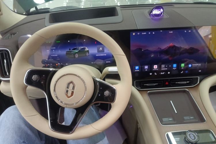 Used Hima AITO M9 2024 Range-Extended Ultra Version 42 kWh 6-Seater Model