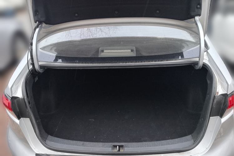 Used Toyota Levin 2019 Dual-Engine 1.8H E-CVT Entry-Level Model China V Standard
