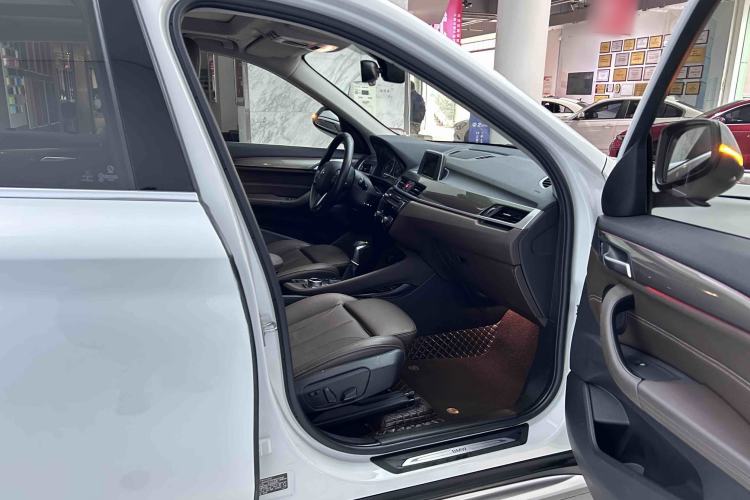 Used BMW X1 2018 xDrive20Li Luxury Edition
