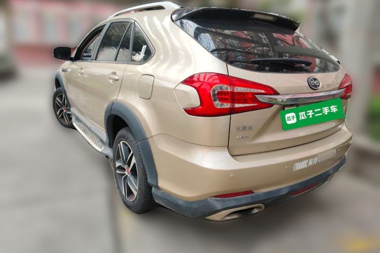 Used BYD Tang New Energy 2015 2.0T Four-Wheel-Drive Flagship Model Rear Left 45 Deg
