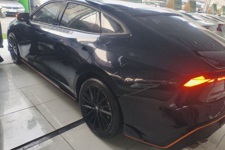 Used Changan UNI-V 2023 2.0T Leading-Speed Edition