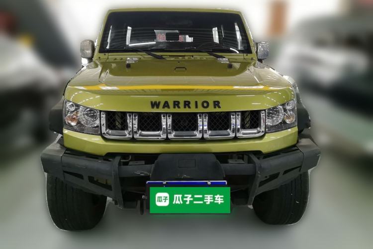 Used BAIC Off-Road BJ40 2016 40L 2.3T Automatic Two-Wheel Drive Luxury Edition