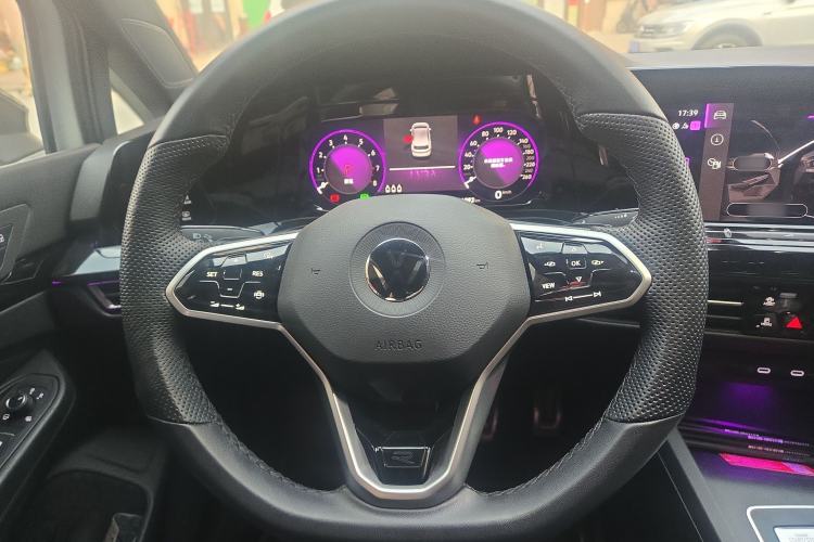 Used Volkswagen Golf 2023 280TSI DSG R-Line Lite
