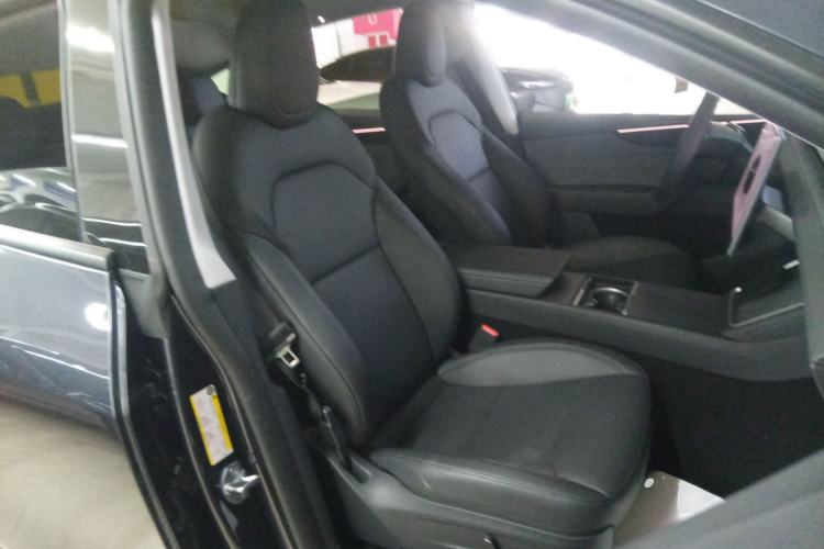 Used Tesla Model Y 2025 Rear-Wheel-Drive Version