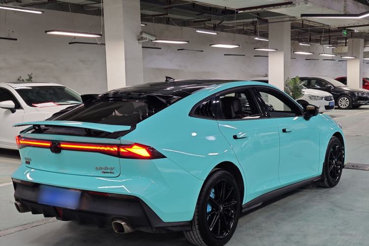 Used Changan UNI-V 2022 1.5T Prestige Version
