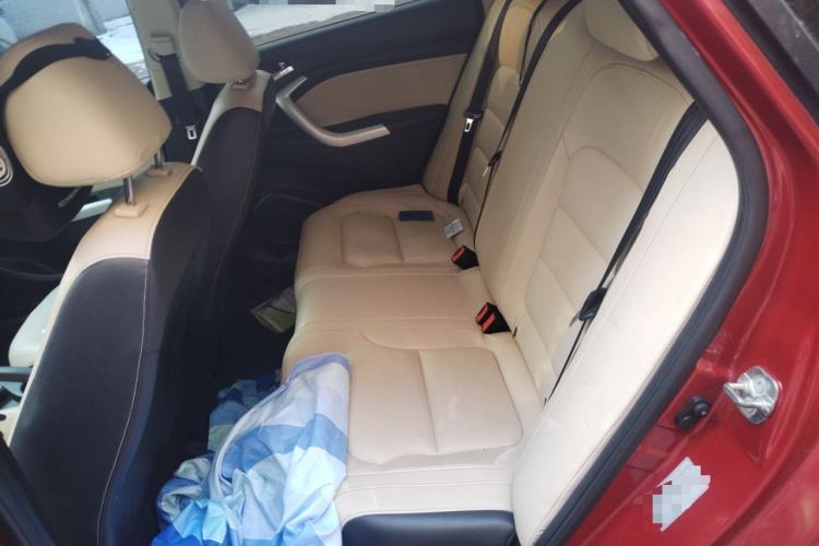 Used CHANGAN Alsvin V7 2015 1.6L Manual Enjoyment Model China IV Standard