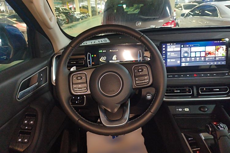 Used Great Wall Poer 2023 2.0T Passenger Version Automatic Diesel Two-Wheel Drive Comfort Trim – GW4D20M
