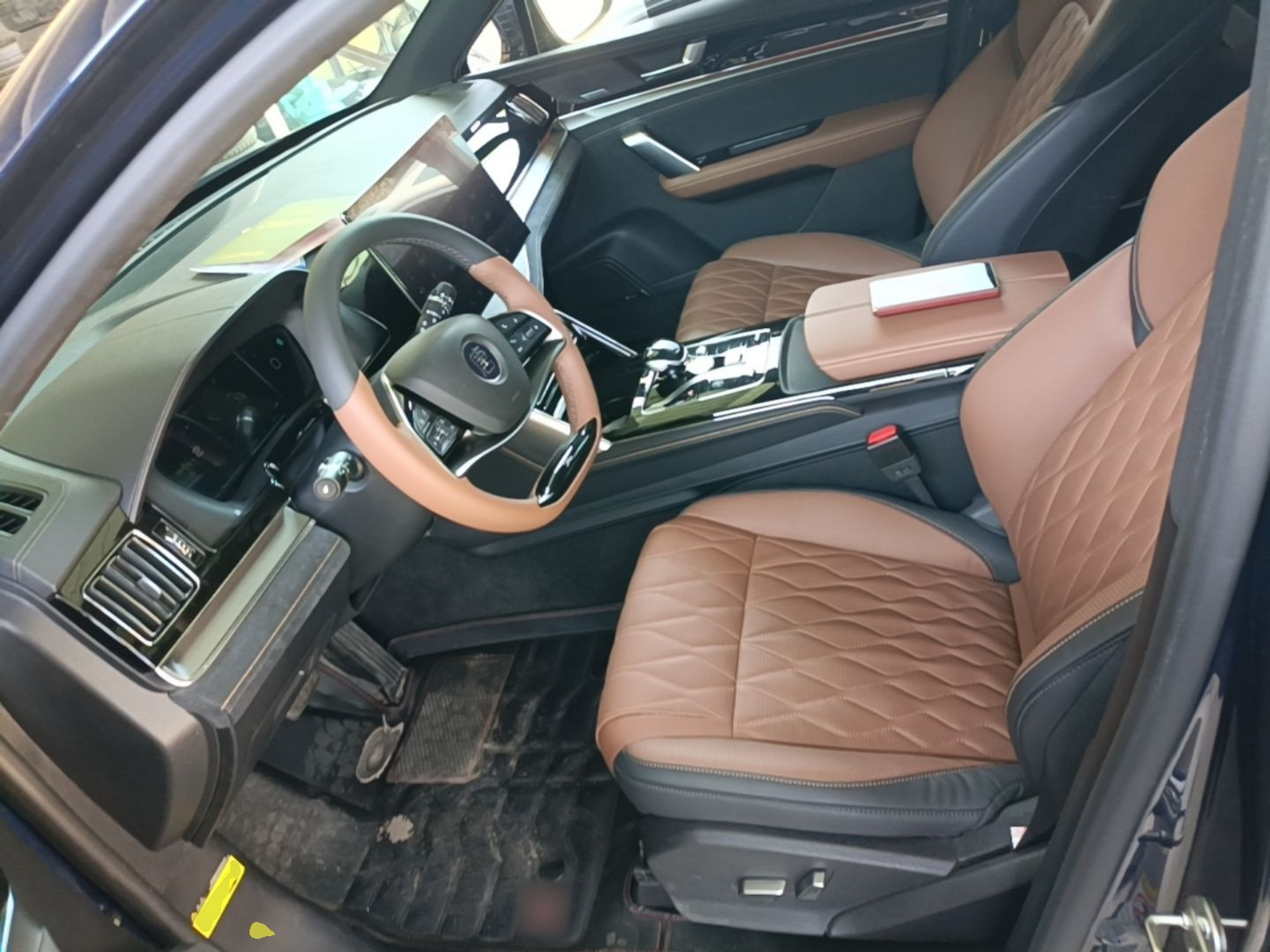 Interior delantero