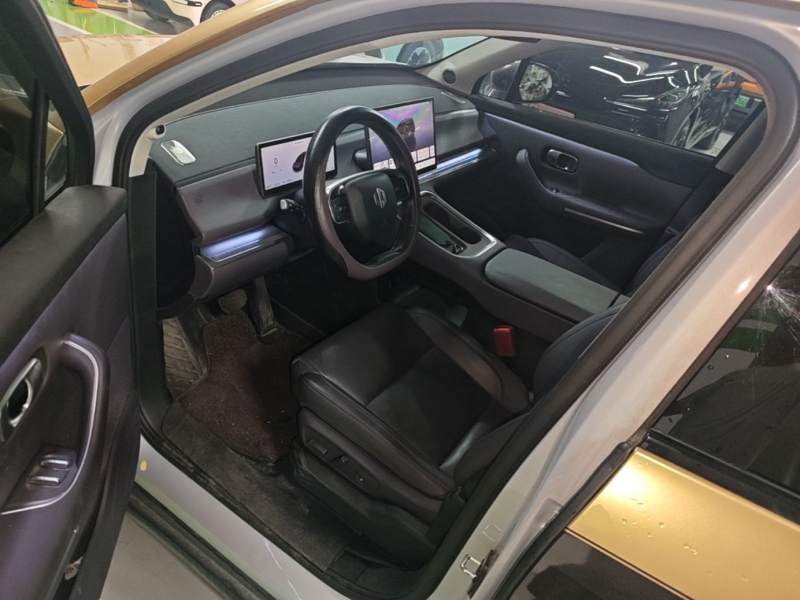 Used Leapmotor C16 2026 Extended-Range 280 LiDAR Zhizun Edition 6 Seats — 15