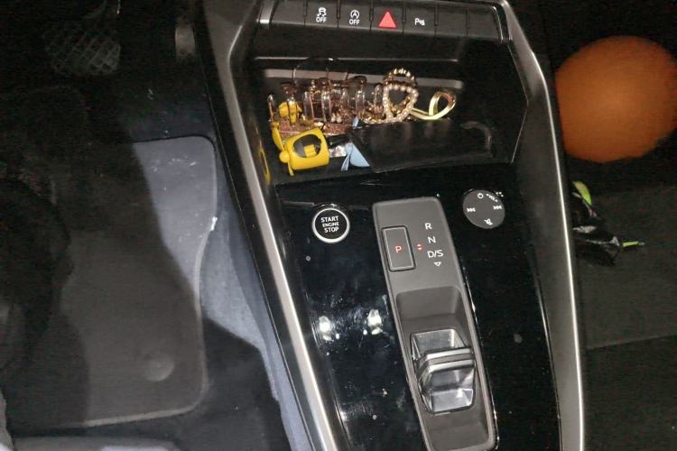 Used Audi A3 2021 A3L Limousine 35 TFSI Fashion Sport Model Gear Lever