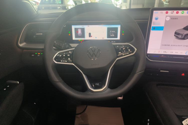 Used Volkswagen Teramont 2025 Tiguan Pro 450TSI Four-Wheel Drive Summit Edition
