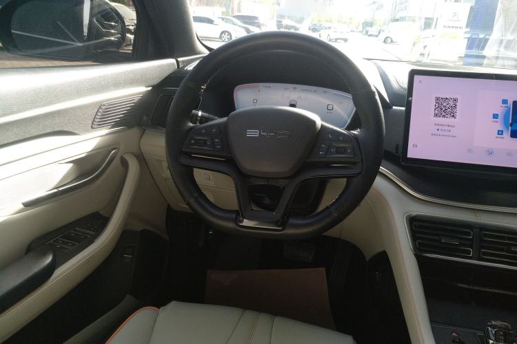 Used BYD Song PLUS New Energy 2023 Champion Edition DM-i 110KM Flagship Model Steering Wheel