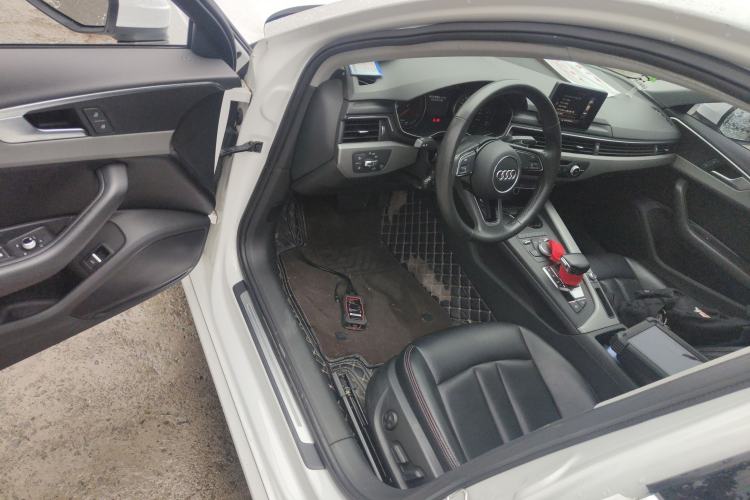 Used Audi A4L 2019 40 TFSI Ambition China VI