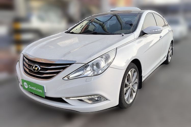 Used Hyundai Sonata 2014 2.4L Automatic Luxury Version China IV Standard
