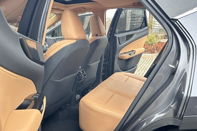 Used Lexus NX 2023 260 Front-Wheel Drive ChuanYou Special Edition
