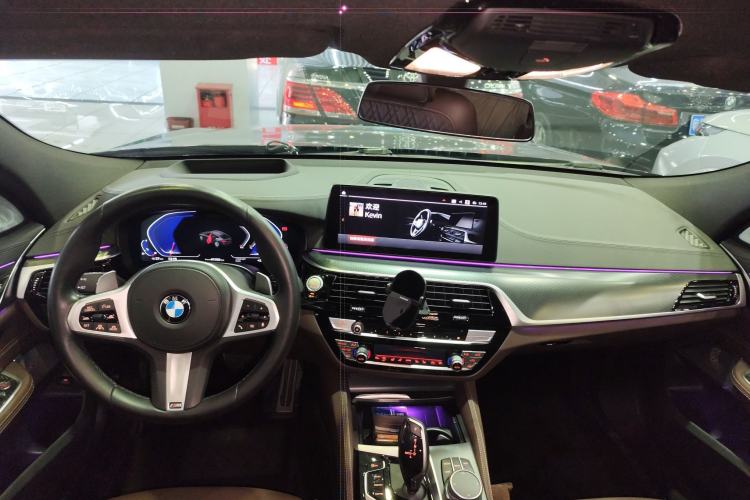 Used BMW 6 Series GT 2021 630i M Sport Grand Touring Edition Center Console