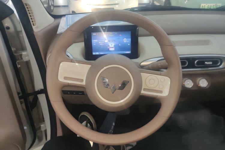 Used Wuling Hongguang MINIEV 2025 Four-Door Version Advanced Edition
