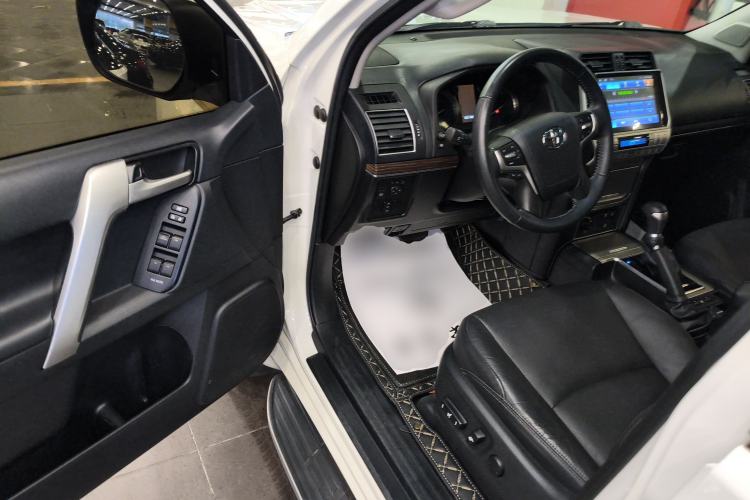 Used Toyota Prado 2018 3.5L Automatic TX-L with Rear-Mounted Spare Tire
