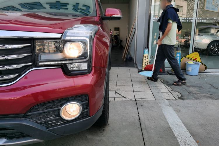 Used GAC Trumpchi GS7 2017 280T Two-Wheel Drive Luxury Model Left Front Headlight