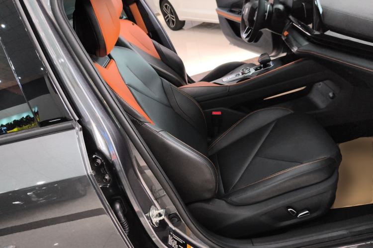 Used CHANGAN UNI-V 2022 1.5T Prestige Version Right Front Seat