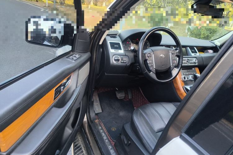 Used Land Rover Range Sport 2012 5.0 NA V8 HSE Interior 3