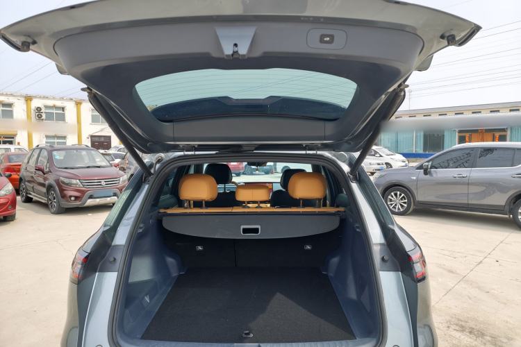 Used Geely Galaxy Xingjian 7 EM-i 2025 120km Exploration+ Version Trunk