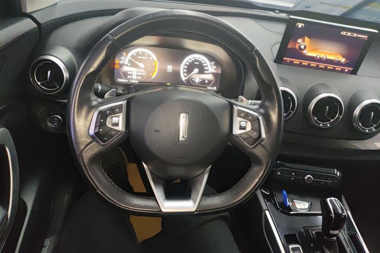 Used Wey VV7 2017 2.0T Ultra-Luxury Version
