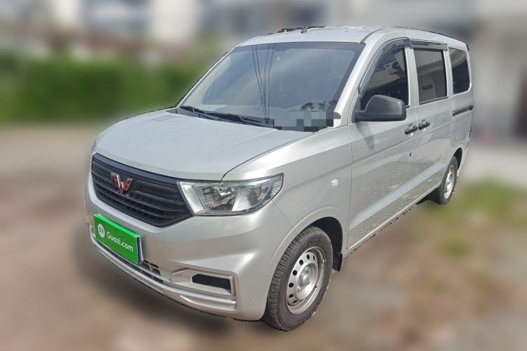 Used Wuling Hongguang V 2022 1.5L Jingqu Edition Electric-Assist LAR