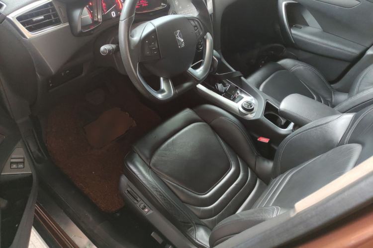 Used DS 6 2014 1.6T Luxury Edition THP160