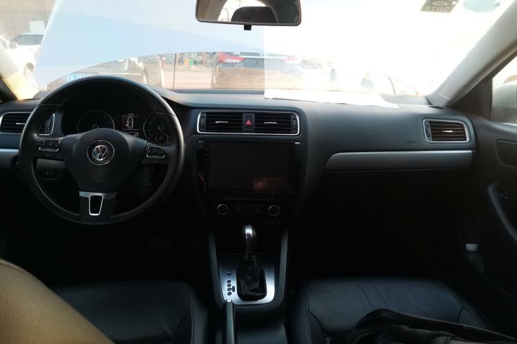 Used Volkswagen Sagitar 2014 1.4TSI Automatic Luxury Model
