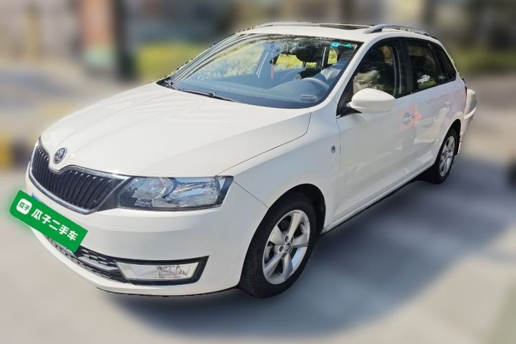 Used Skoda Rapid Spaceback 2016 Revised 1.6L Automatic Chuanxing Version