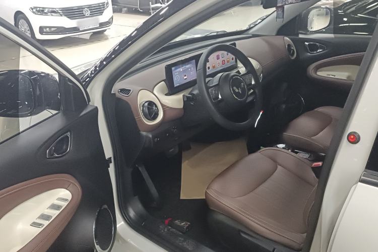 Used Wuling Bingo 2023 333 km Enjoyment Version
