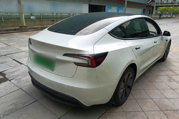 Used Tesla Model 3 2025 Long-Range All-Wheel-Drive Version
