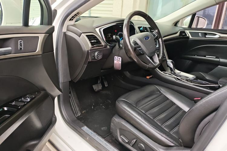 Used Ford Mondeo 2013 2.0L GTDi 200 Fashion Edition