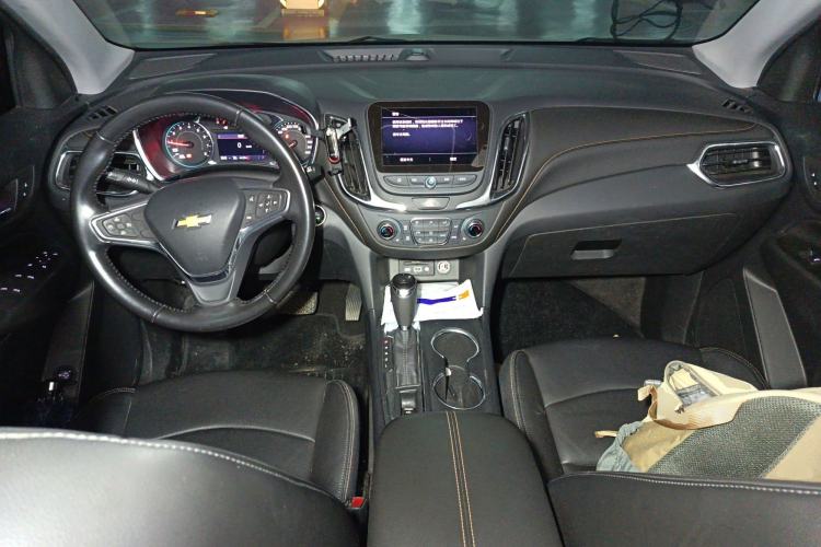 Used Chevrolet Equinox 2019 535T Automatic YuJie Edition China VI
