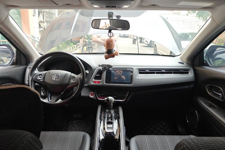 Used Honda Vezel 2015 1.8L CVT 2WD Luxury Model