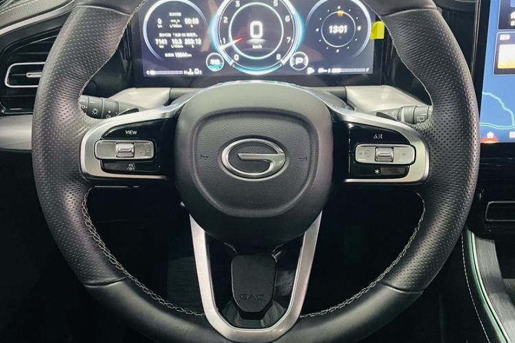 Used GAC Trumpchi GS8 2024 Linghang Series 2.0 TGDI Four-Wheel Drive Luxury Smart Connectivity Version Interior 4