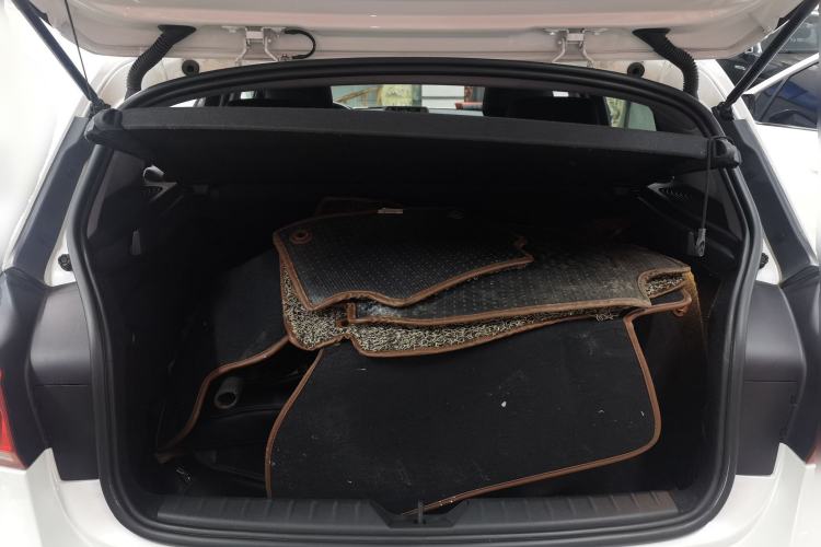 Used BMW 1 Series 2016 118i Urban Design Package Trunk