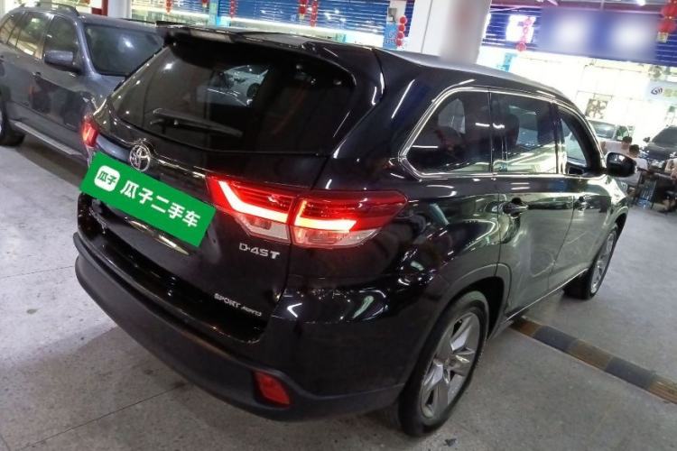Used Toyota Highlander 2018 2.0T Four-Wheel Drive Prestige Version 7 Seats China VI Standard Rear Right 45 Deg