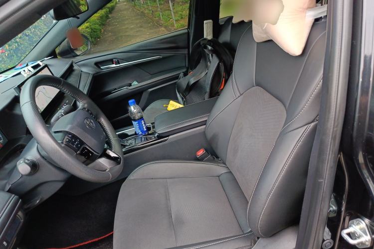 Used Toyota Camry 2024 Dual-Motor 2.0HS Sport Edition Left Front Seat